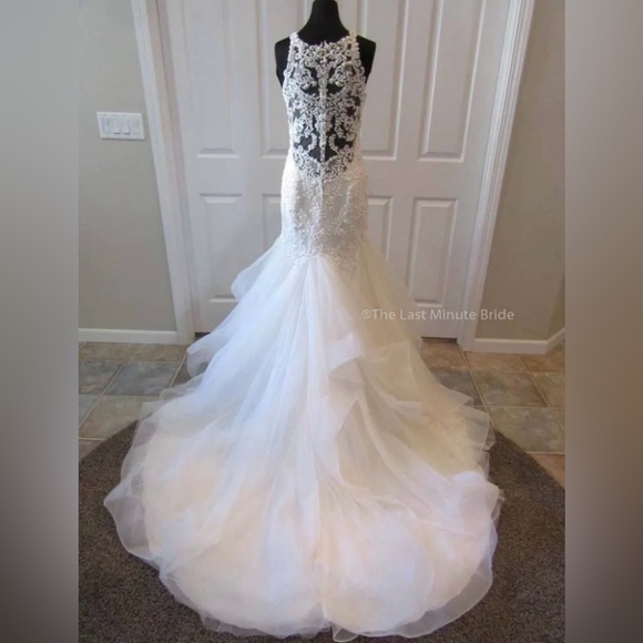 Maggie Sottero Ivory Mermaid Wedding Gown - Picture 6 of 9